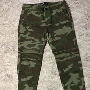 Boys camouflage joggers size L